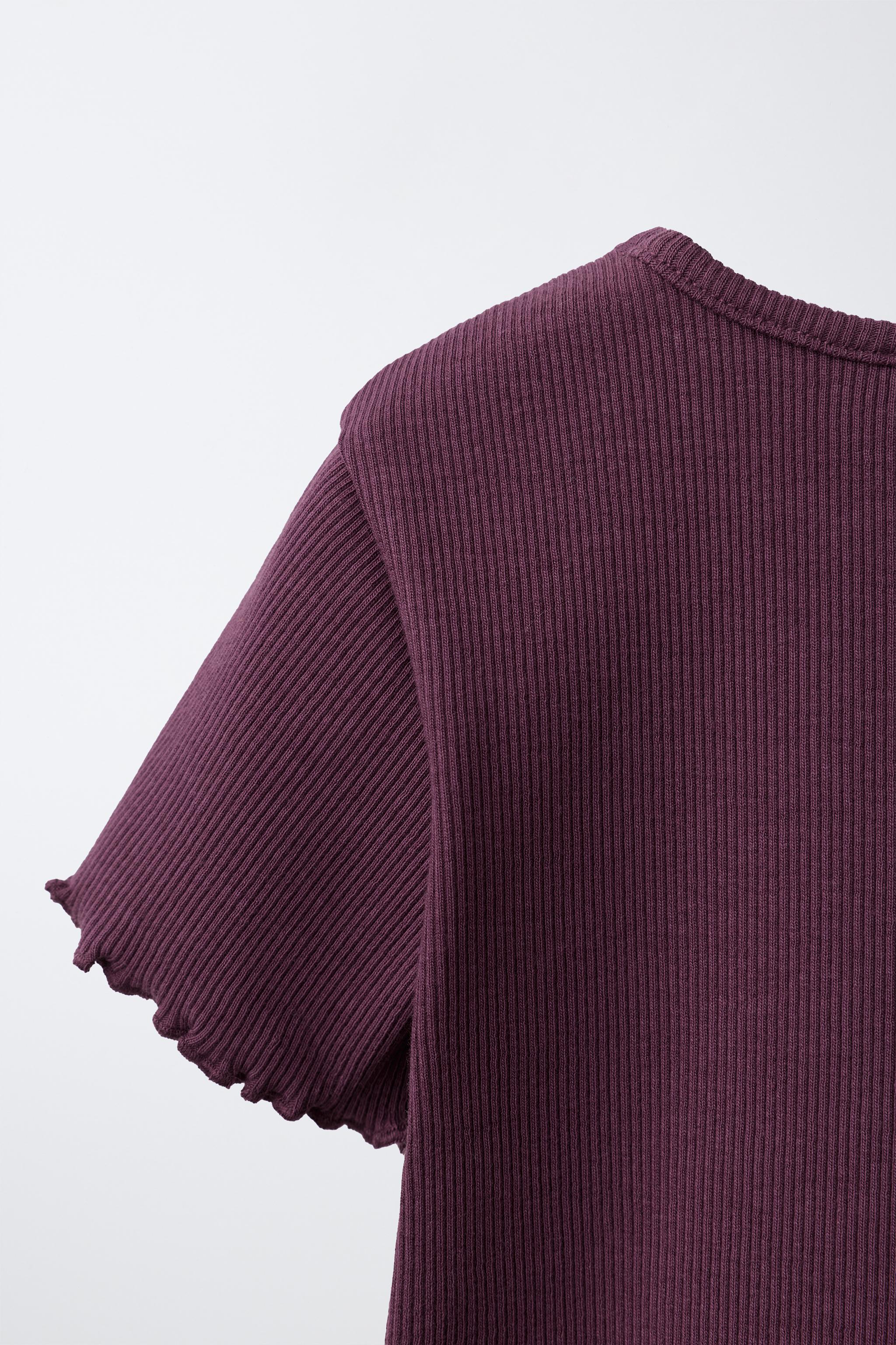 EMBROIDERED RABBIT RIB T-SHIRT